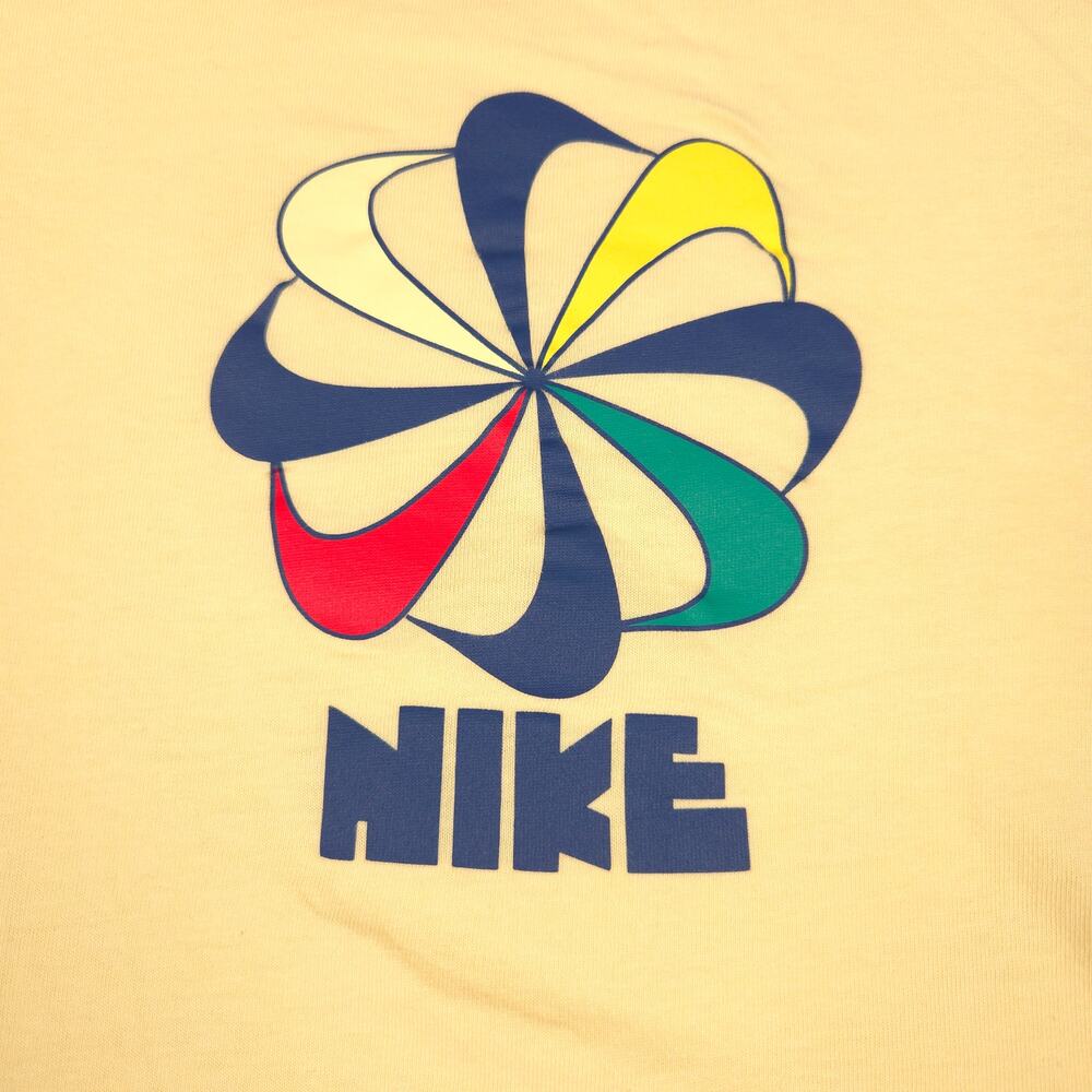Nike Sportswear T Shirt Yellow Floral Logo Graphic Cotton Adult Medium Tee